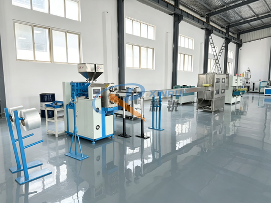 Jakość  Single Double Color High Speed PVC Coating Yarn Polyester Yarn Making Machine For Curtain fabryka