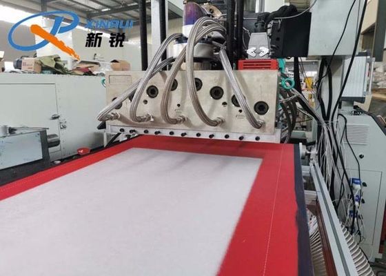 Maszyna do produkcji włóknin 175 mm ze sterowaniem PLC
