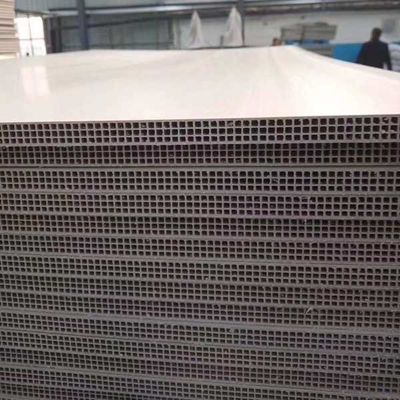 Maszyna do produkcji arkuszy szalunkowych PP o średnicy 12 mm