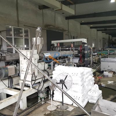 Grubość 1-40 mm Maszyna do produkcji arkuszy PP Pojedyncza śruba Silnik Siemens