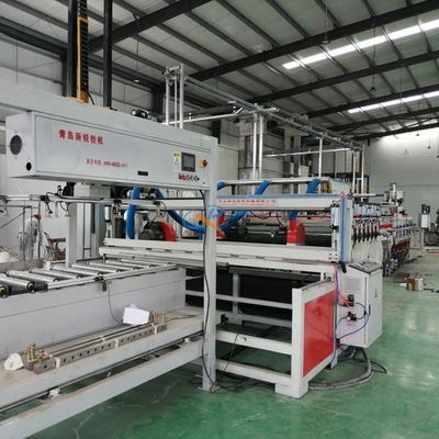 Maszyna do produkcji płyt PCV o grubości 1220 mm WPC do mebli